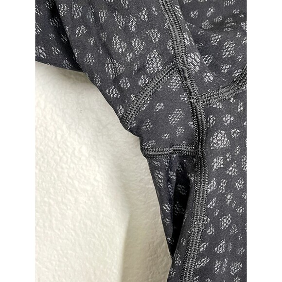 Lululemon Sz 6 Wunder Under Hi-Rise Tight Overlace HR Ice Grey Black Cropped 21" - Picture 6 of 10